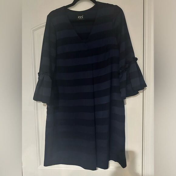 ECI shift Sz M! - Picture 1 of 2